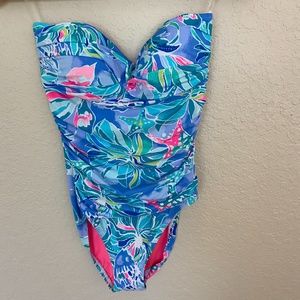 NWOT Lilly Pulitzer Bathing  Suit with Ruching